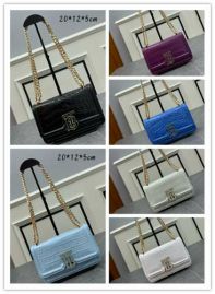 Picture of Burberry Lady Handbags _SKUfw150871716fw